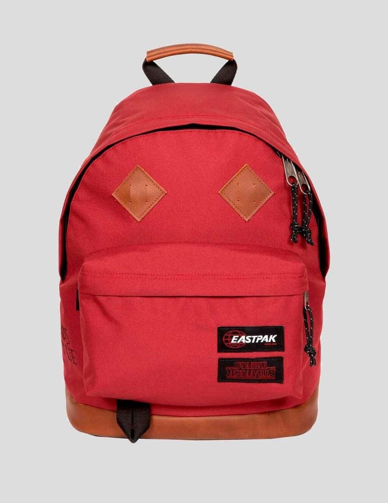 Colaborações EASTPAK x stranger things wyoming merlot